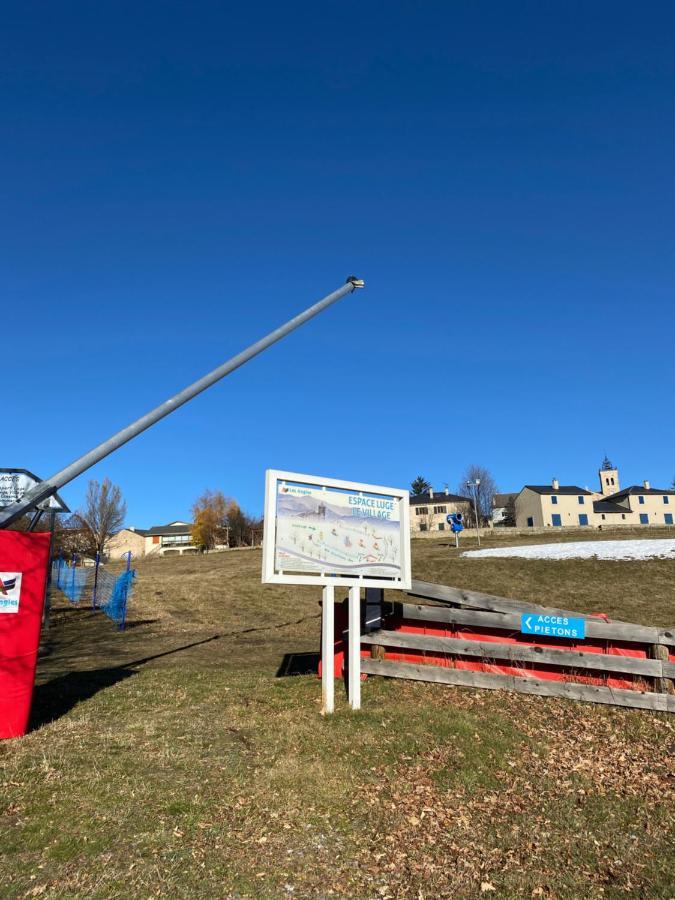Appartement Aux Pieds Des Pistes ! Les Angles  Bagian luar foto